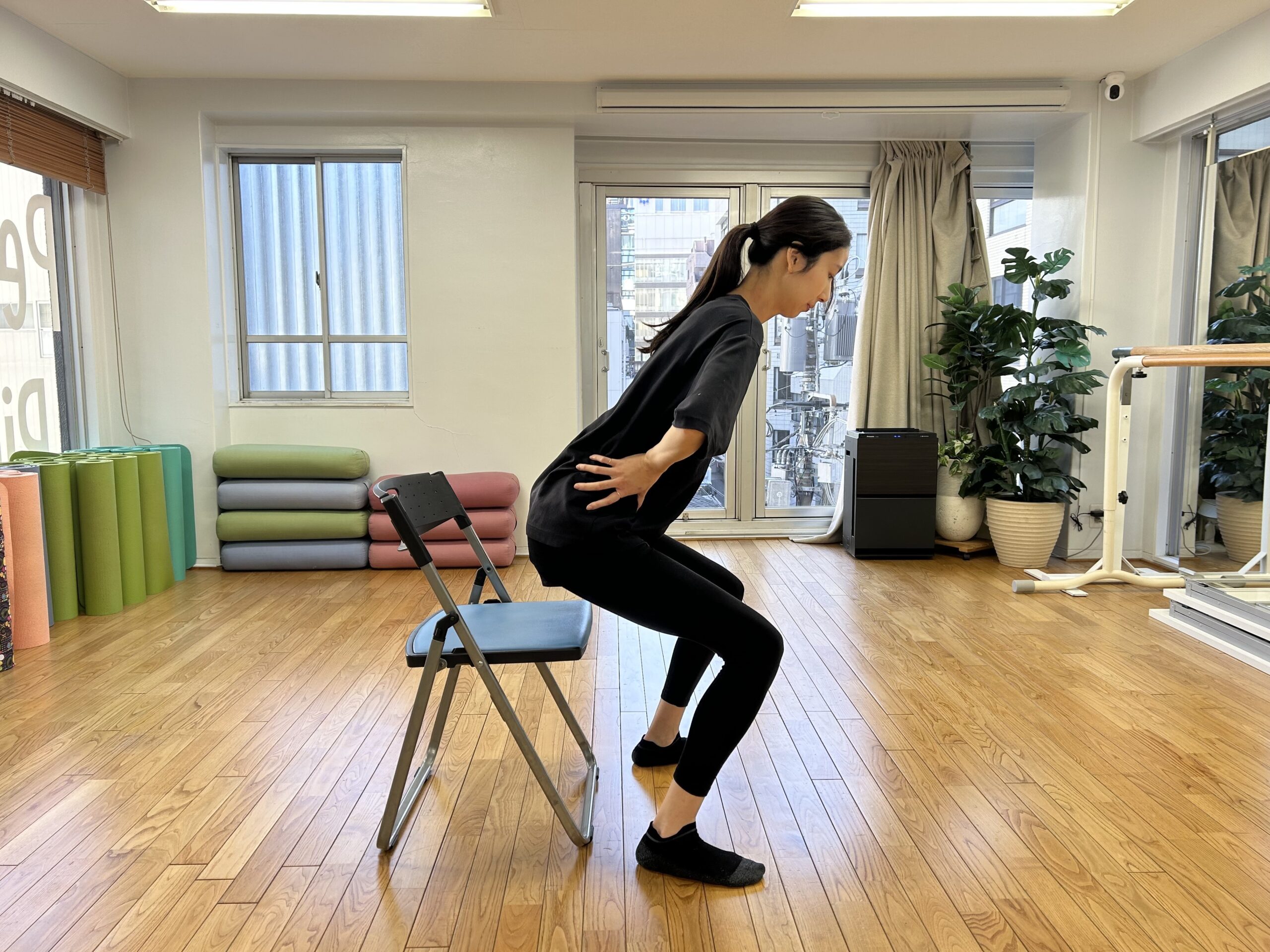 お尻スクワット